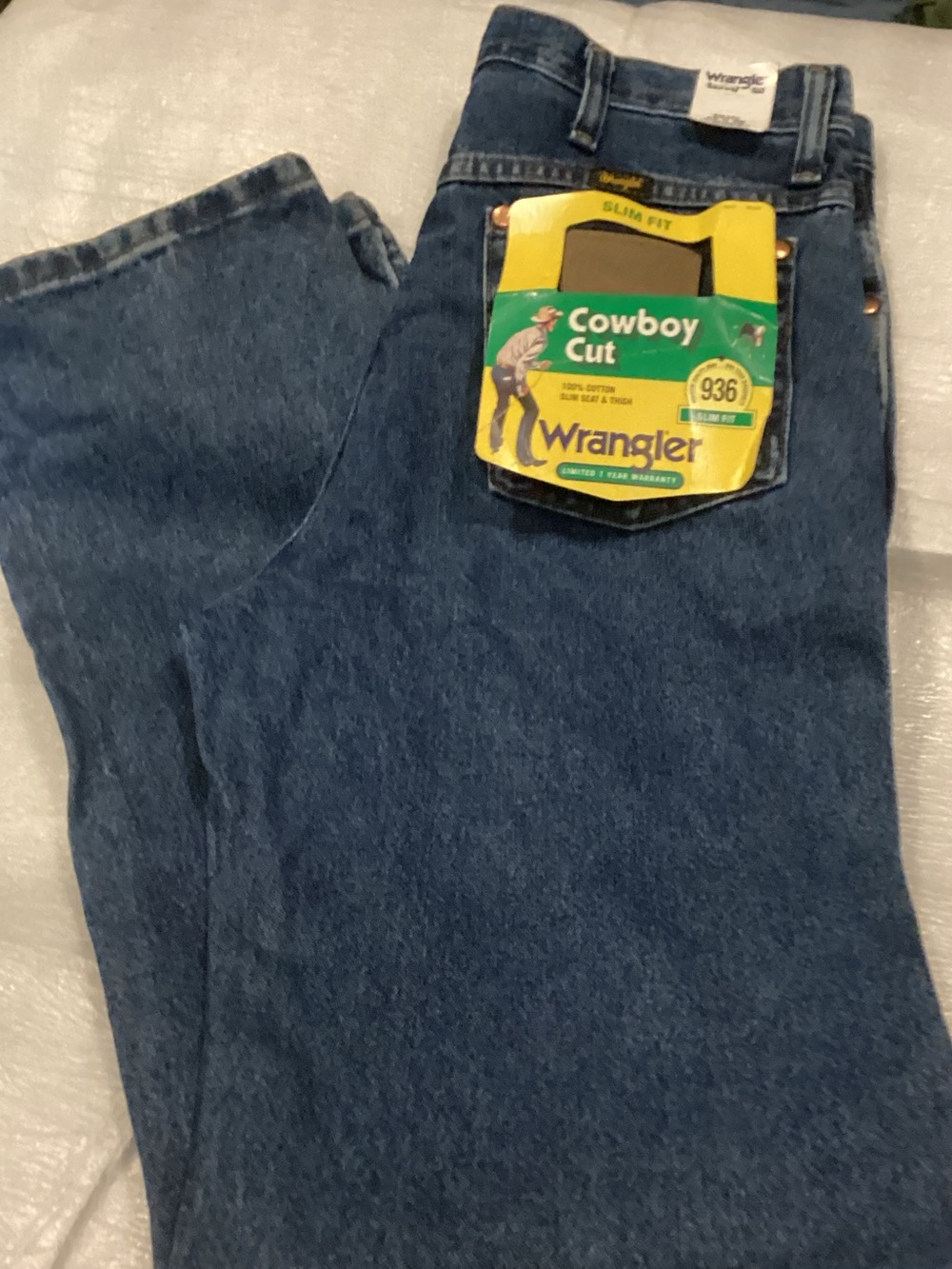 Wrangler Slim Fit Men’s Jeans - Blue cowboy cut